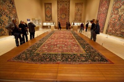 Islamic Galleries in the Metropolitan Museum of Art